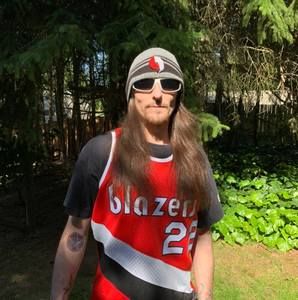 Meet your Posher, Jason